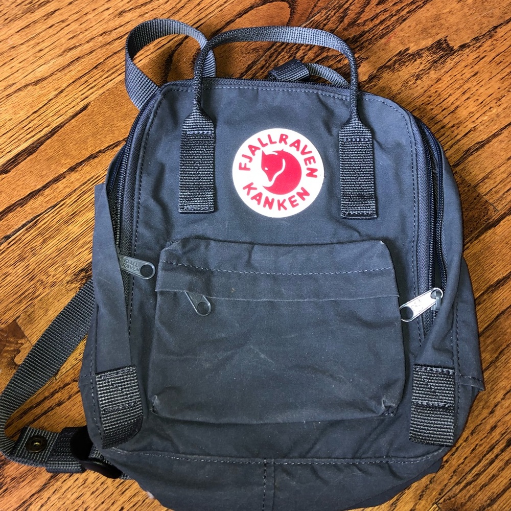 Fjallraven Kanken Mini In graphite